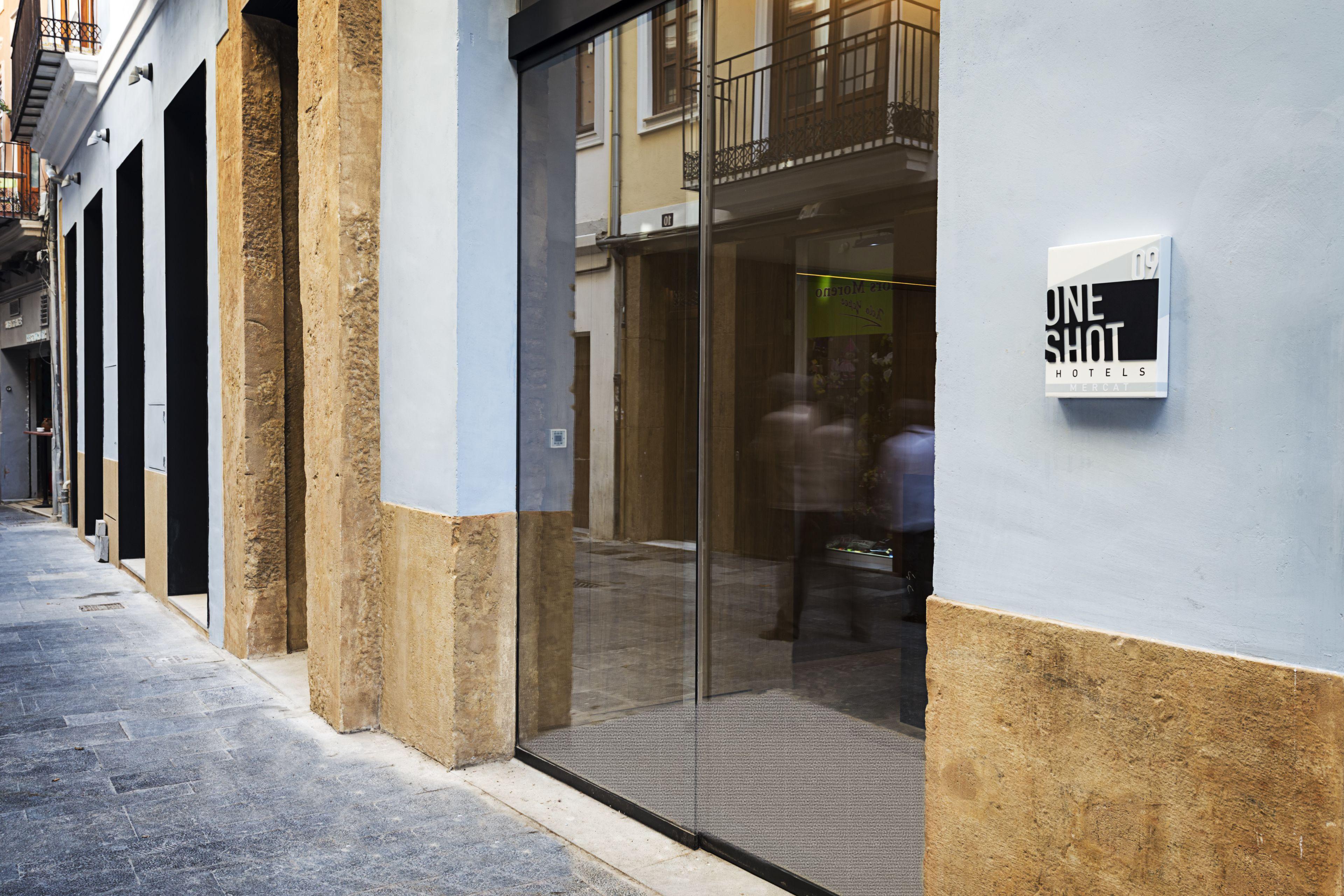 One Shot Mercat — Fotos 1
